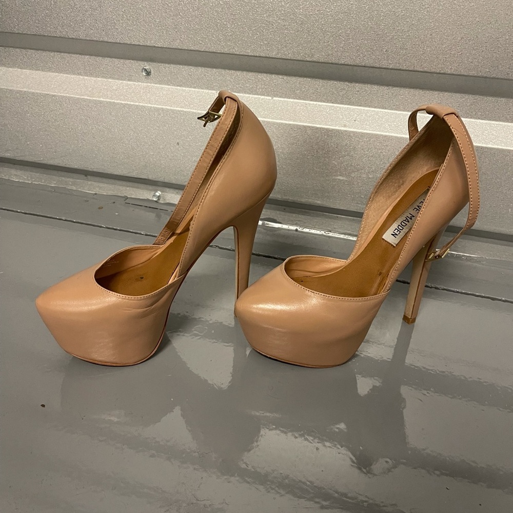 Blush Steve Madden Platforms